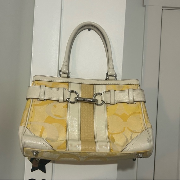 2008 Coach Yellow and Cream Women's Handbag - Picture 1 of 9